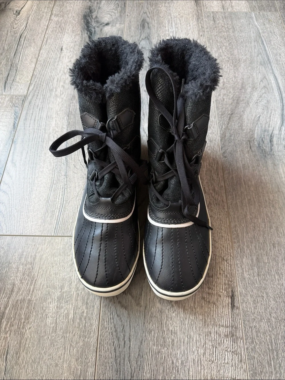 Sorel warm fur